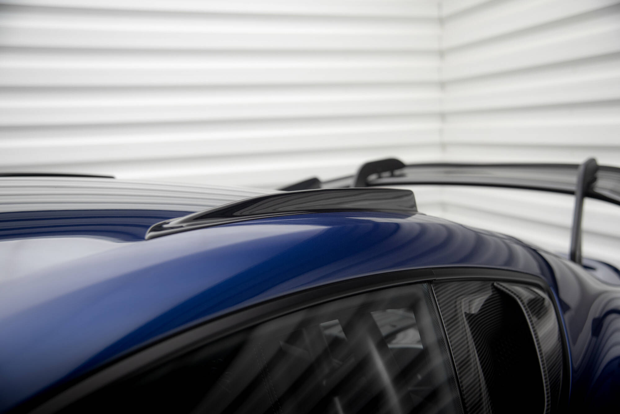 Maxton design gloss black short roof rails for porsche 718 cayman gt4 rs 982c - image 5