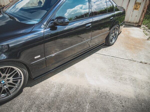 Alternative view of Maxton Design Side Skirts For BMW E39 M5 M Sport