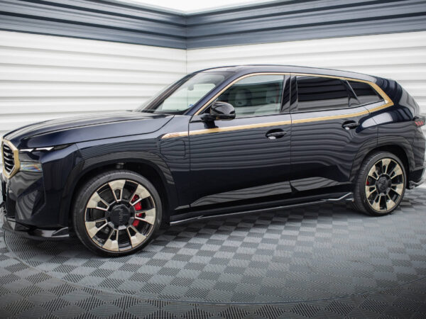 Alternative view of Maxton Design Gloss Black Side Skirts For BMW XM G09