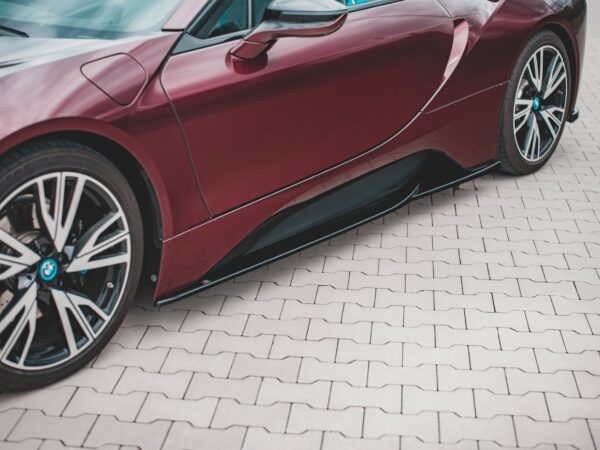 Alternative view of Maxton Design Gloss Black Side Skirts For BMW i8