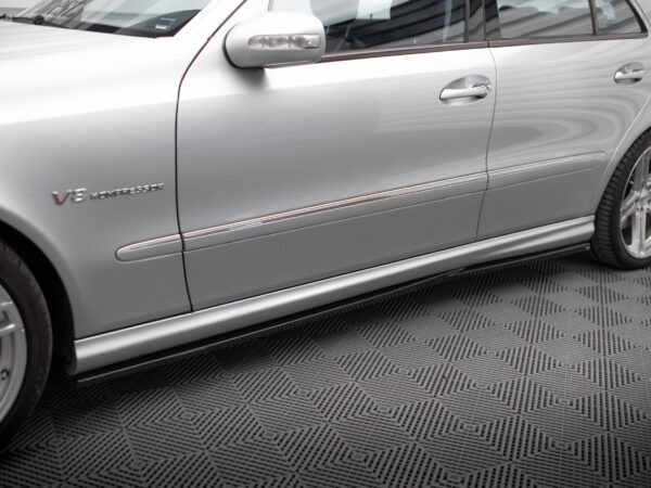 Alternative view of Maxton Design Gloss Black Side Skirts For Mercedes-Benz AMG  E55W211