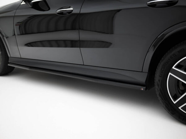 Alternative view of Maxton Design Gloss Black Side Skirts For Mercedes-Benz AMG C254