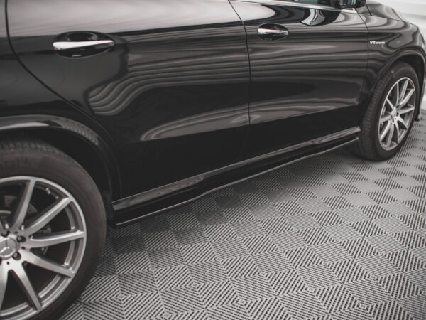 Alternative view of Maxton Design Gloss Black Side Skirts For Mercedes-Benz AMG GLE63 C292