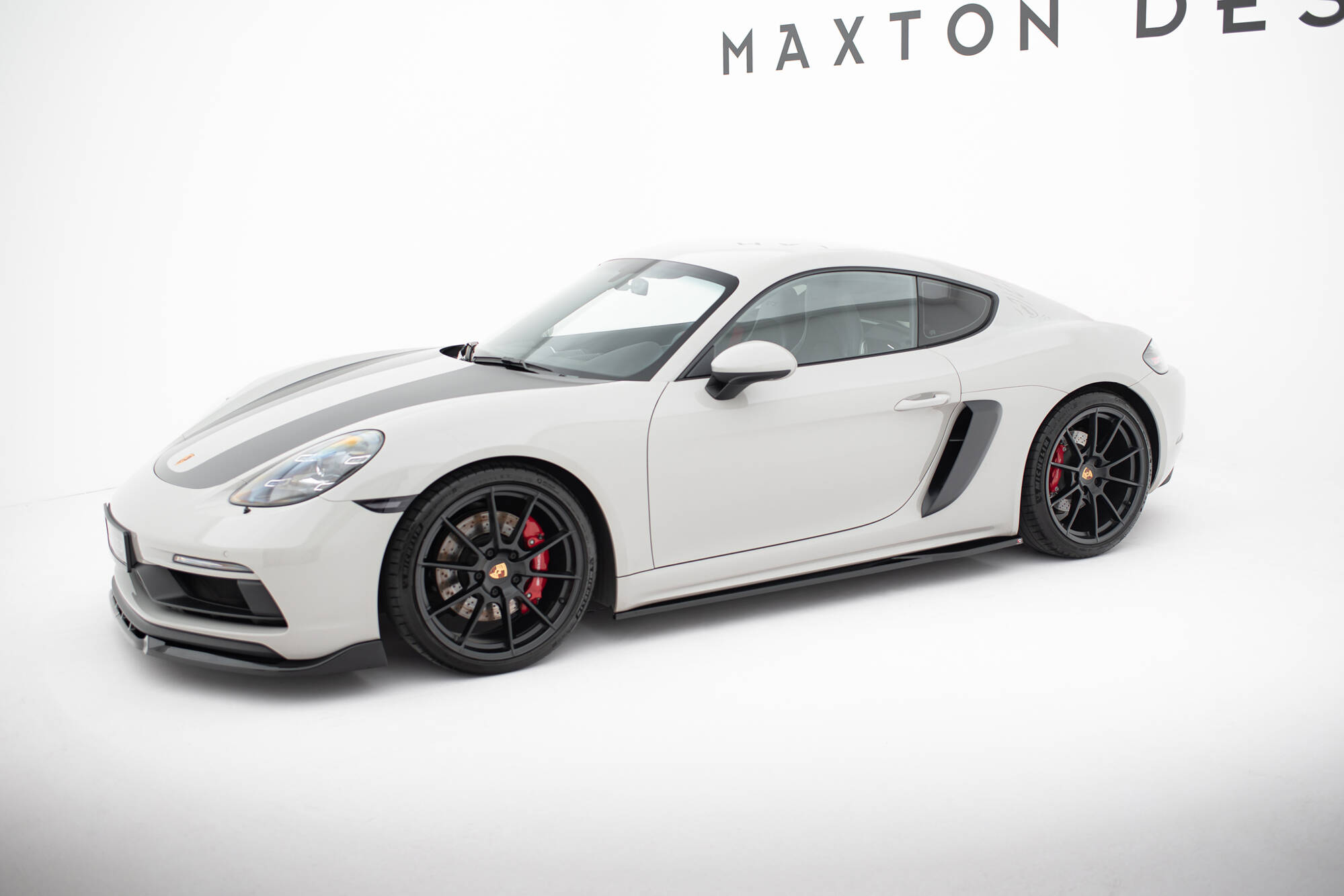 Maxton design gloss black side skirts for porsche 718 cayman gts 982c - image 2