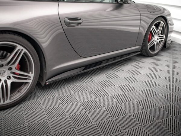 Alternative view of Maxton Design Gloss Black Side Skirts for Porsche 911 Carrera GTS 997 LCI