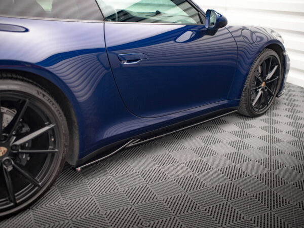 Alternative view of Maxton Design Gloss Black Side Skirts V.1 For Porsche 911 Carrera Aero 992 GTS