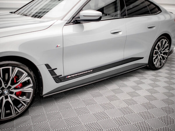 Alternative view of Maxton Design Gloss Black Side Skirts V.2 For BMW i Series G26 i4 M Sport