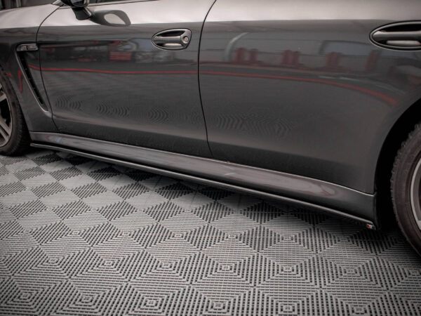 Alternative view of Maxton Design Gloss Black Side Skirts V.2 For Porsche Panamera 970