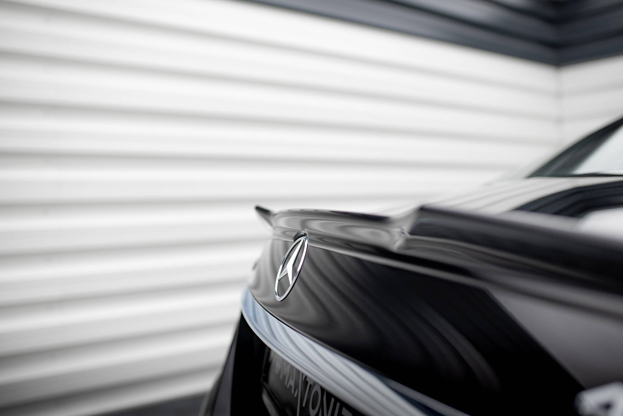 Maxton design gloss black 3d style boot spoiler for mercedes-benz w222 - image 4