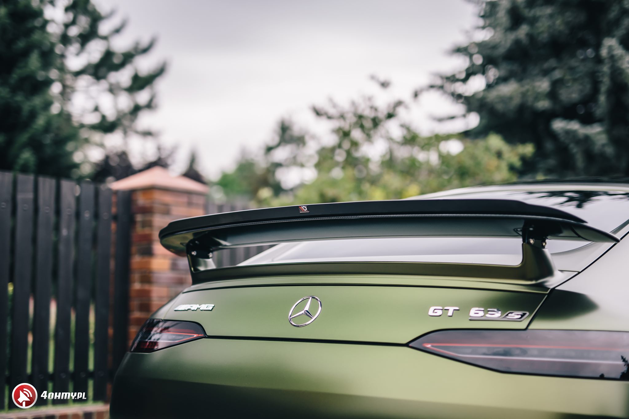 Maxton design gloss black boot spoiler for mercedes-benz amg gt63 x290 - image 4
