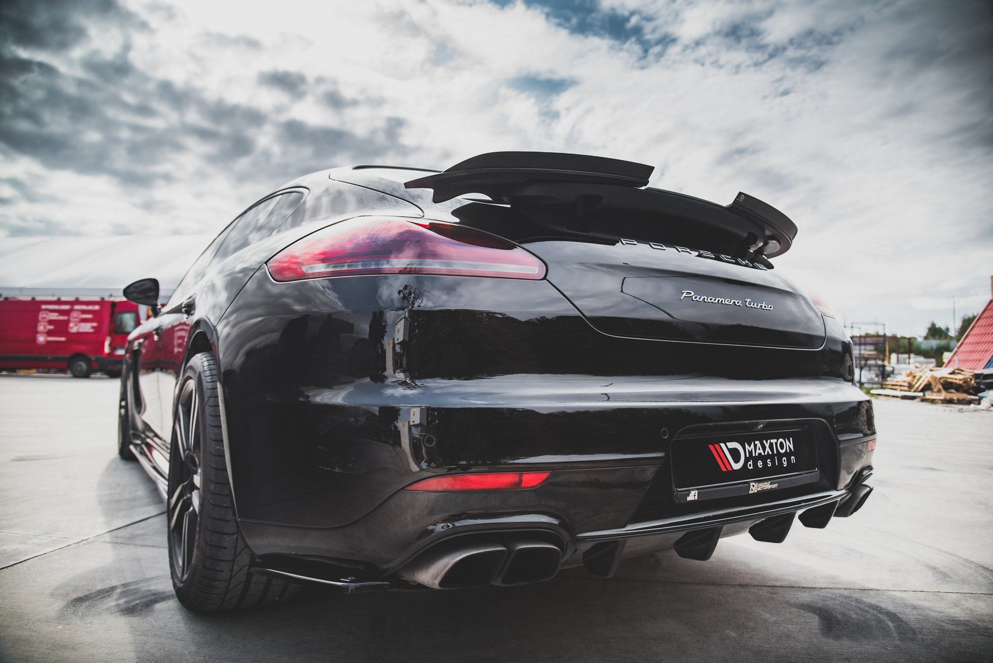 Maxton design gloss black boot spoiler for porsche panamera 970 turbo - image 5