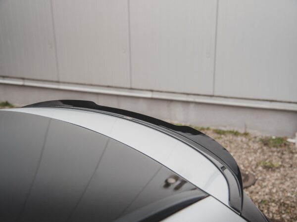 Pol po spoiler cap v 2 mercedes benz e estate s213 9823 2