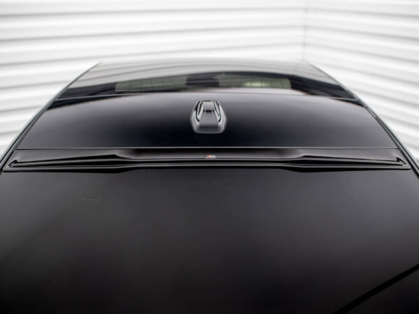 Pol po the extension of the rear window bmw 7 m pack m760e i7 m pack 7 standard g70 17894 9