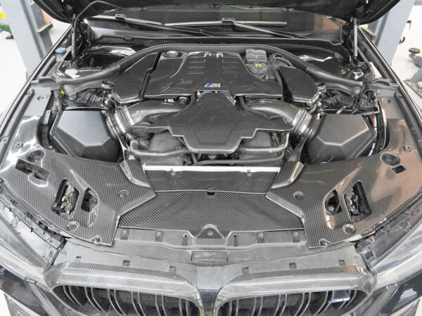 Alternative view of BMW F90 M5 Prepreg CARBON FIBRE Engine Covers
