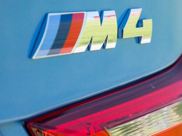 Alternative view of Genuine BMW Silver Replacement Badge for M4 F82 & F83