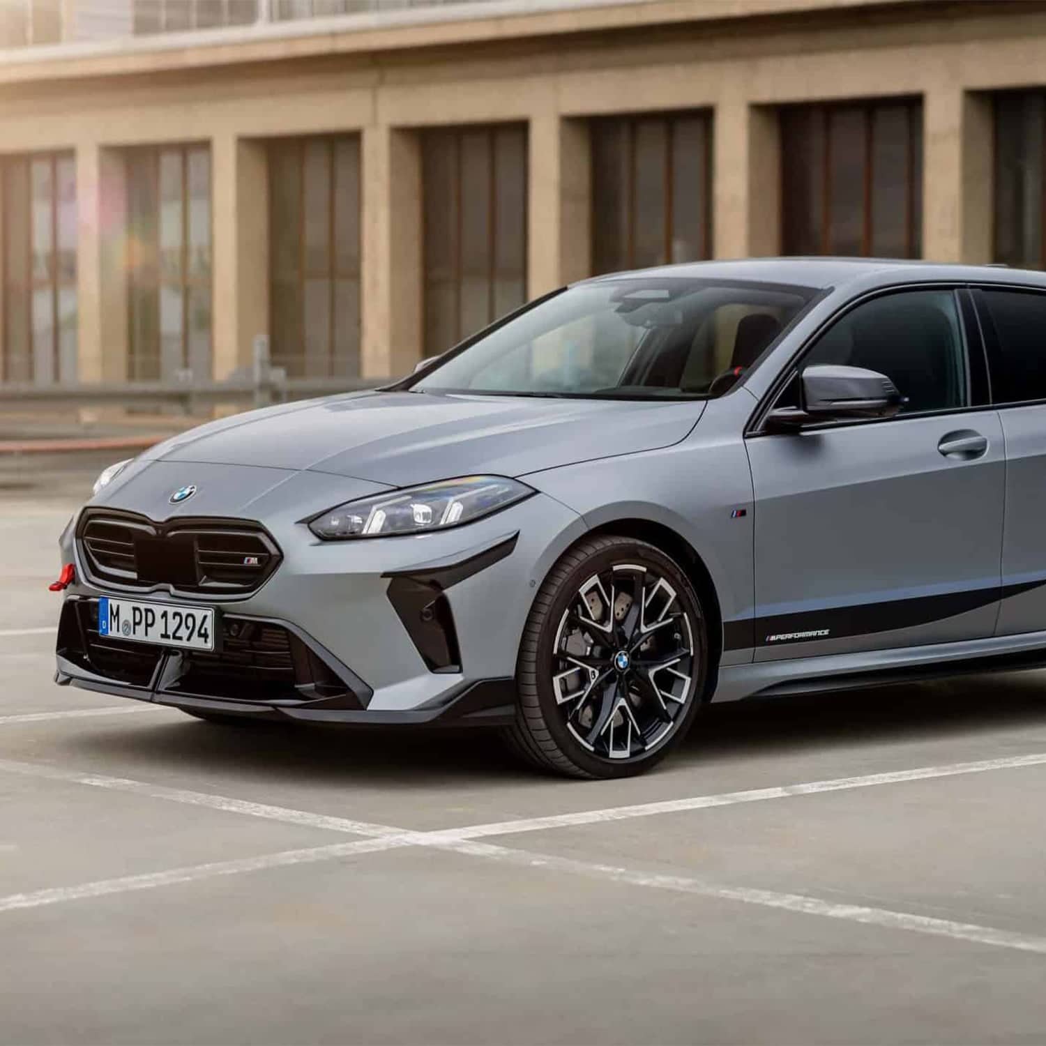 Genuine bmw m performance front splitter for f70 f74 f78 & m135 m235 - image 2