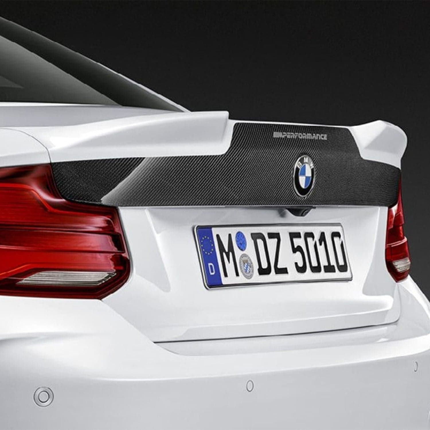 Bmw m performance carbon fibre rear trunk boot lid for f87 m2 & f22 - image 2