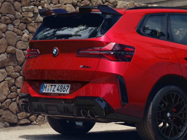 Alternative view of BMW M Performance Gloss Black M50 Rear Badge for G45 X3