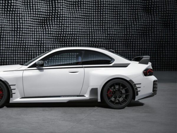 Genuine bmw g87 m2 m performance rear carbon fibre arch extensions fitted 2