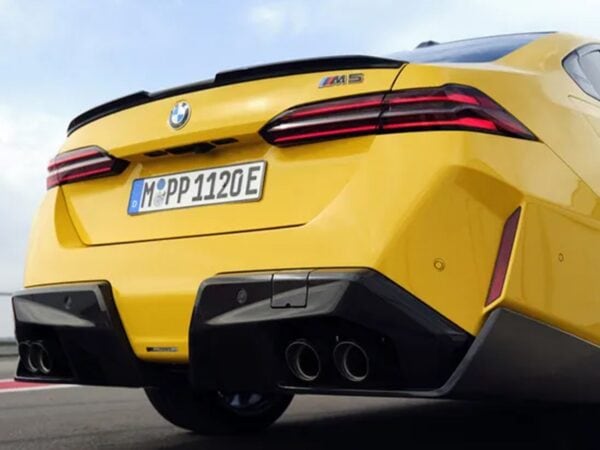 Genuine bmw g90 g99 m5 m performance rear diffuser 6