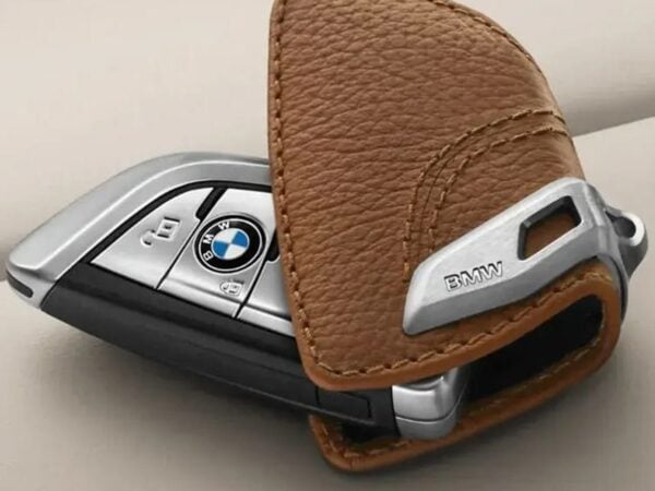 Alternative view of Genuine M Performance BMW Key Case in Saddle Brown for BMW Models