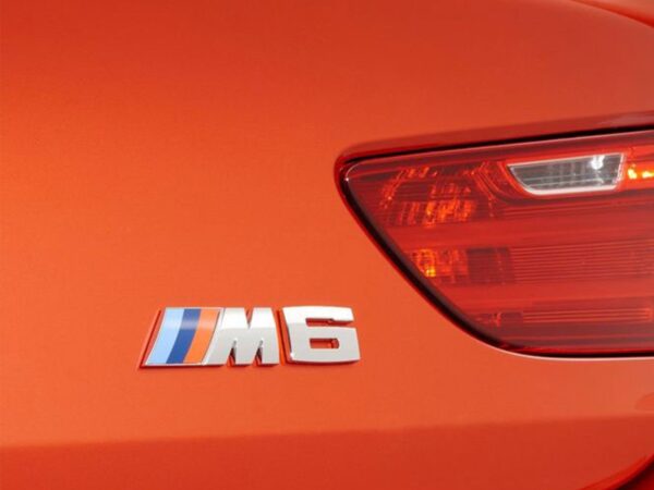 Alternative view of Genuine BMW Silver Replacement Badge for M6 F06 F12 F13