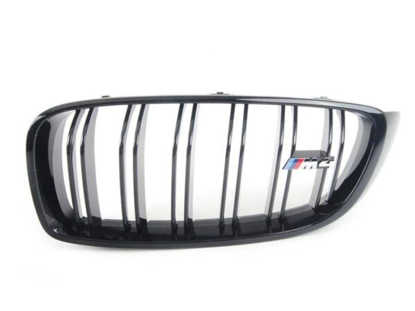 Alternative view of Genuine BMW M Performance Front Grilles in Gloss Black for F82 F83 M4