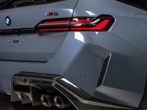 Alternative view of ACEXXON GLOSS BLACK REAR REFLECTOR HONEYCOMB INSERT SET BMW G90 G99 M5