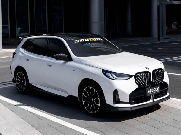 Alternative view of SOOQOO BMW G45 X3 PREPREG CARBON FIBRE FRONT SPLITTER